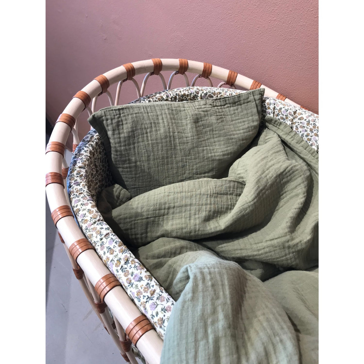 by KlipKlap Dusty Olive Sengetøj