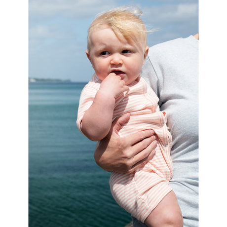 Serendipity Coral/Offwhite Baby Kort Dragt Stripe