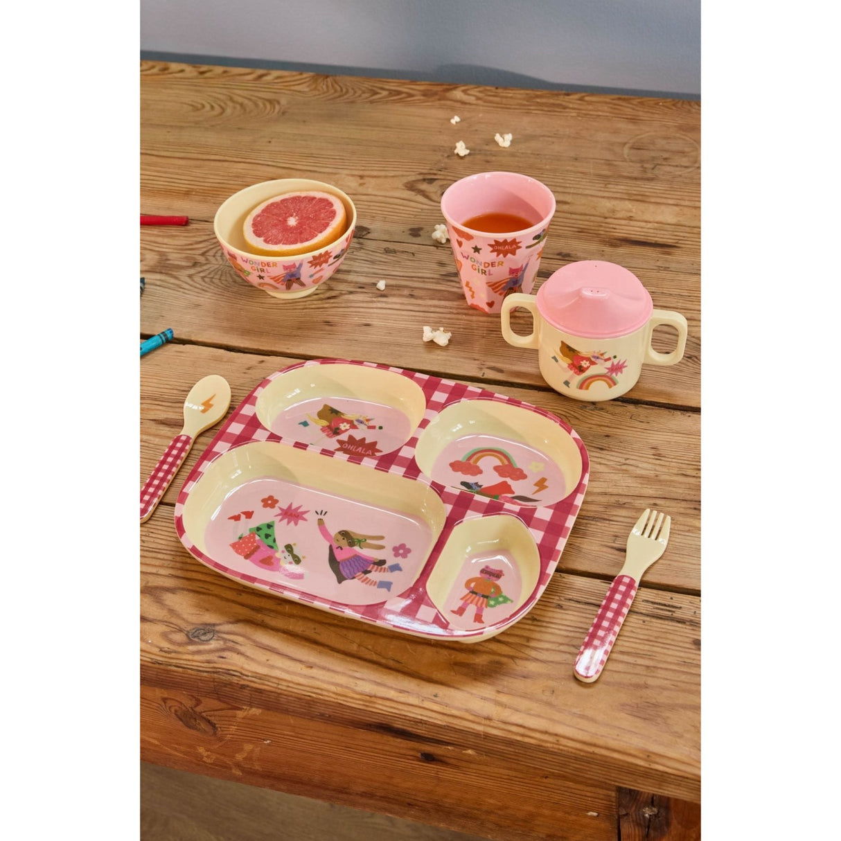 Rice Melamin Baby Dinner Sæt In Giftbox - Hero Print - Pink - 4 Pcs