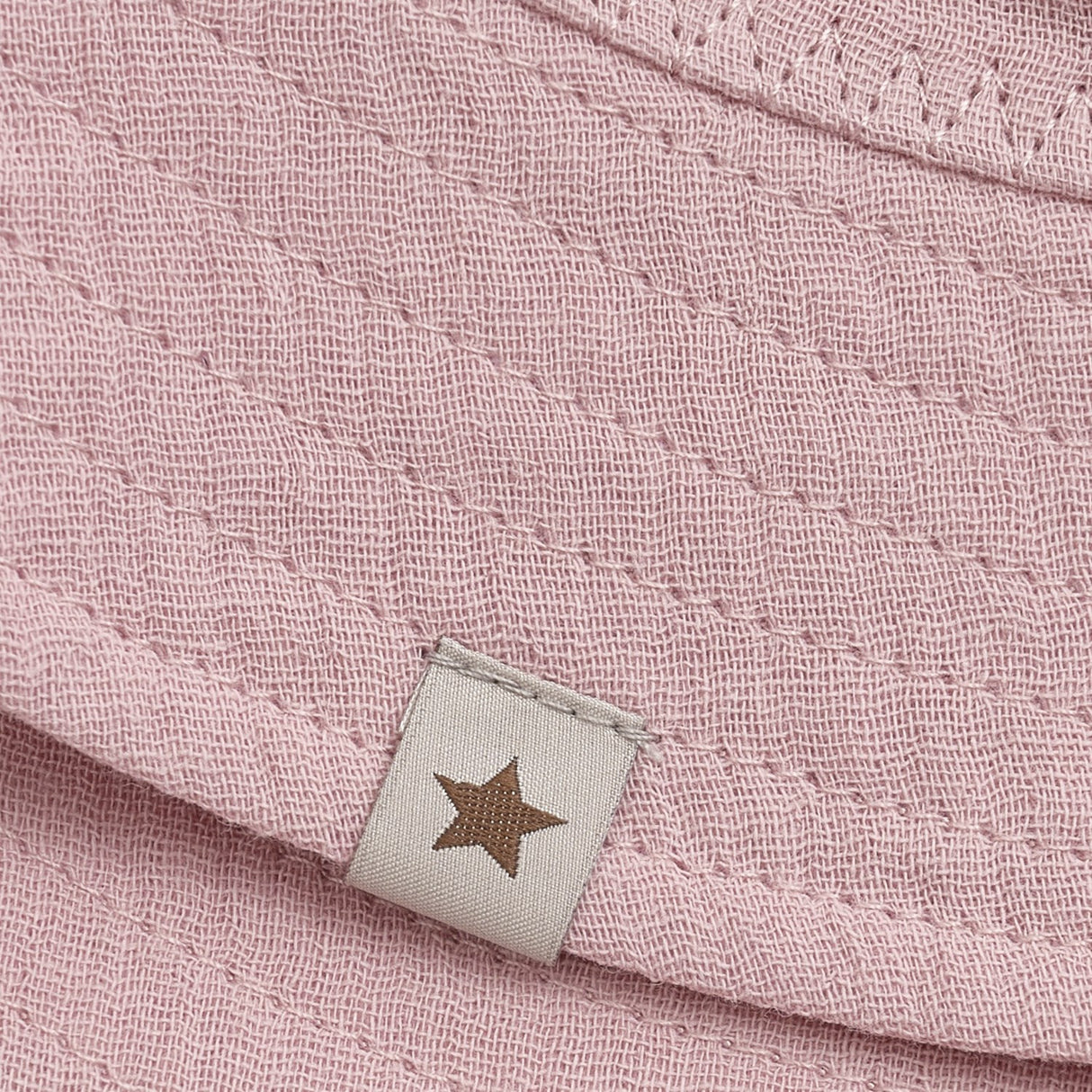 Huttelihut Pale Mauve Spand Hue Muslin