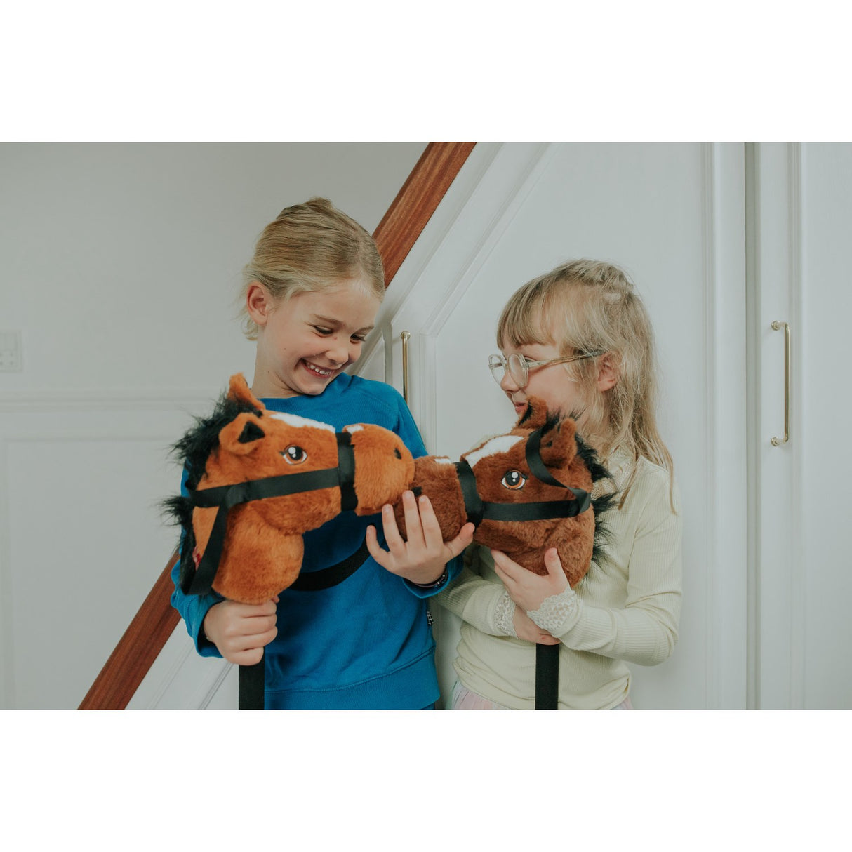 KREA® Kæphest Mørk Brun