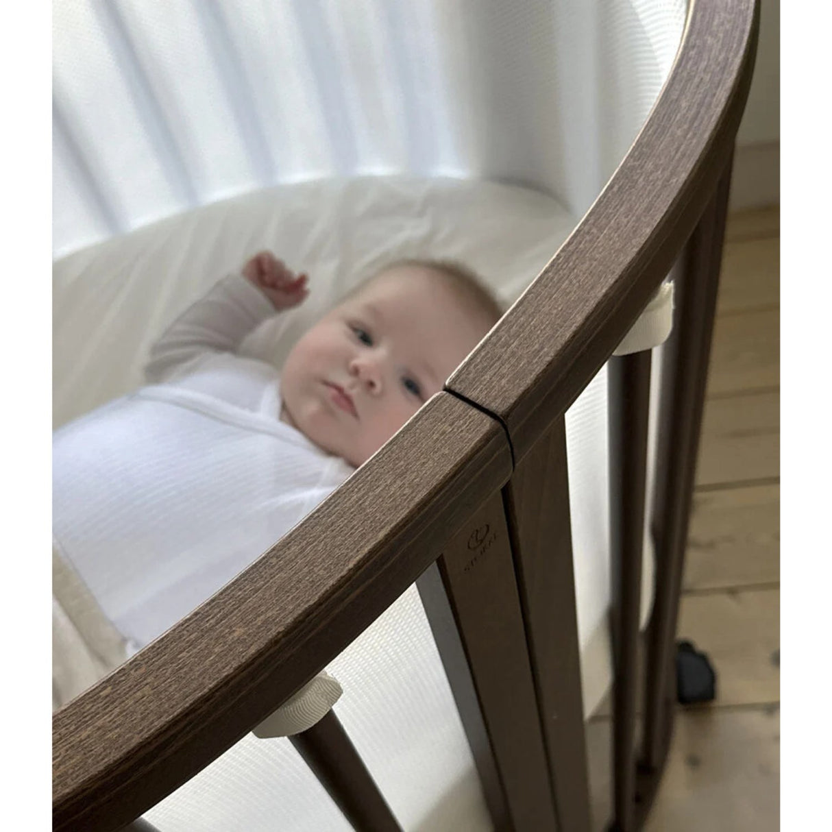 Stokke® Sleepi™ Mini V3 Warm Brown