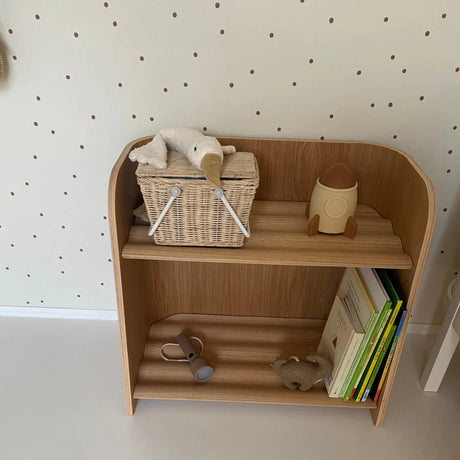 Curve Lab Walnut Small Curvy Bogreol