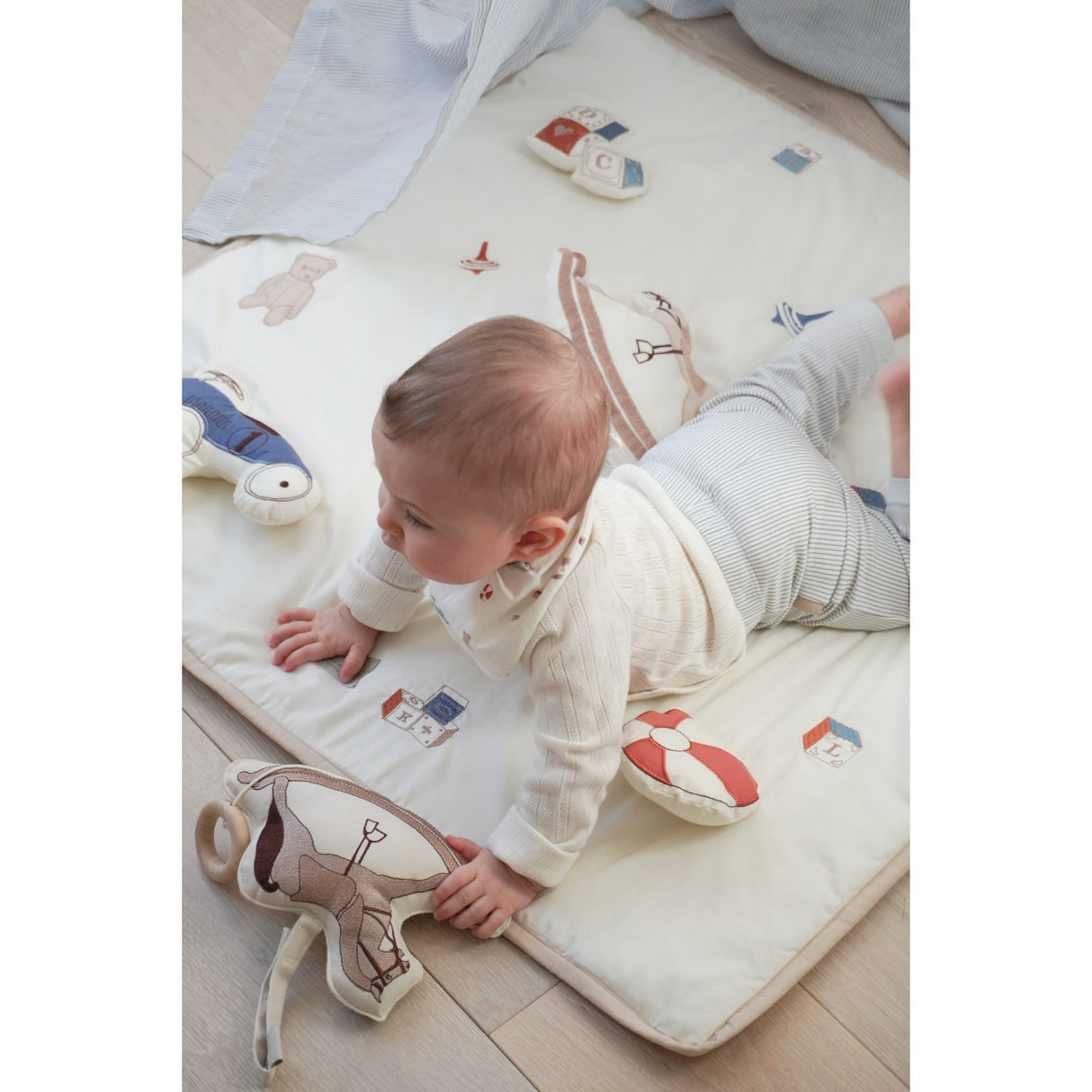 Cam Cam Copenhagen Vintage Toys Musik Uro