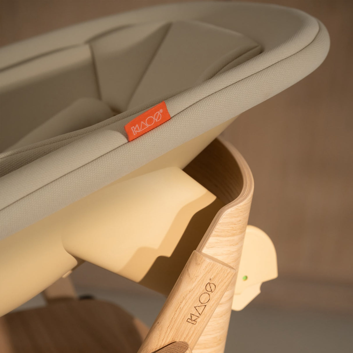 KAOS Desert Sand KLAPP® Newborn Sæde