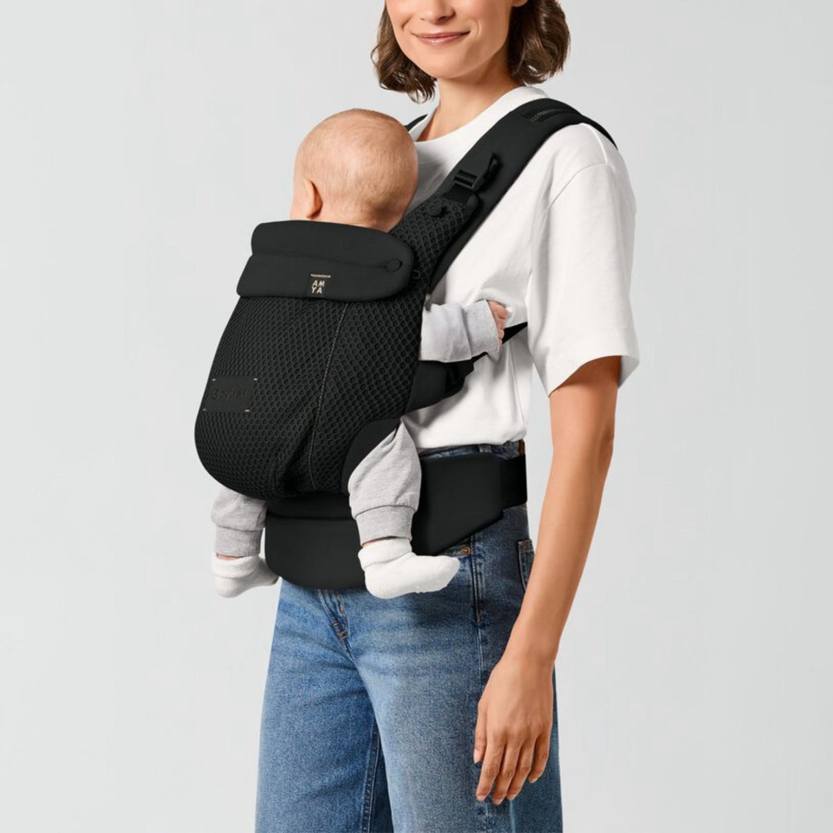 Cybex Magic Black Amya Bæresele