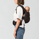 Cybex Chocolate Brown Amya Bæresele