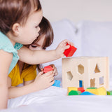 Melissa & Doug Multifarvet Sorteringskasse Kube Træ