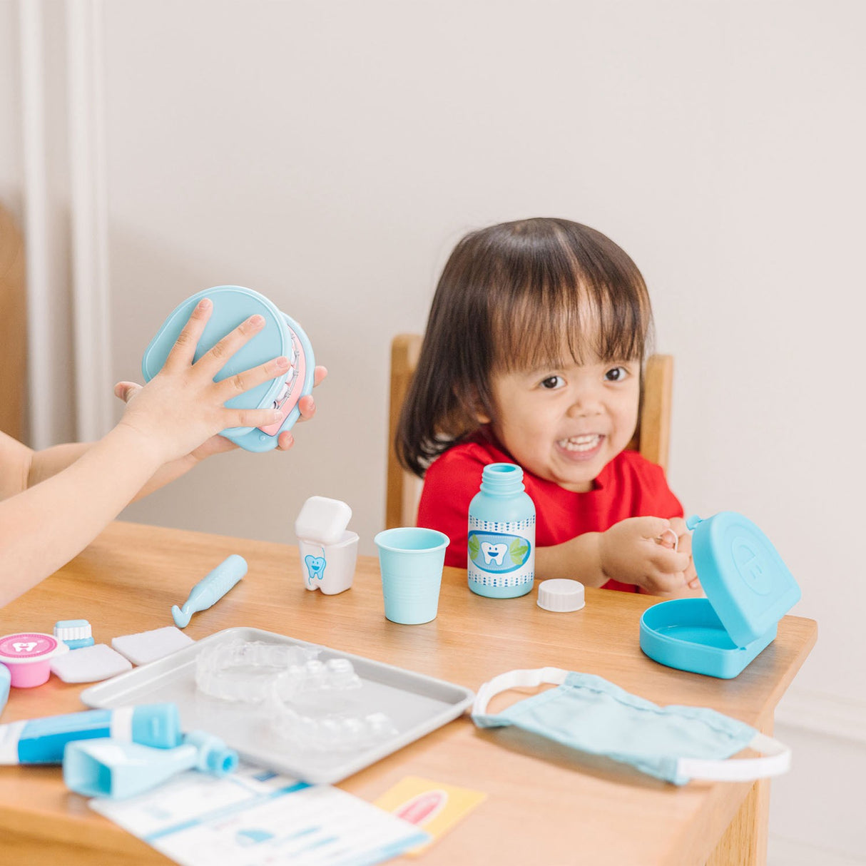 Melissa & Doug Multifarvet Legetøj Super Smile Dentist Play Set