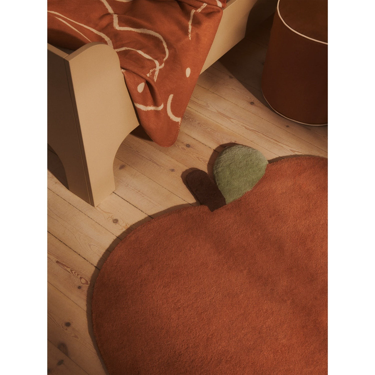 Ferm Living Brown Clay Apple Tufted Tæppe