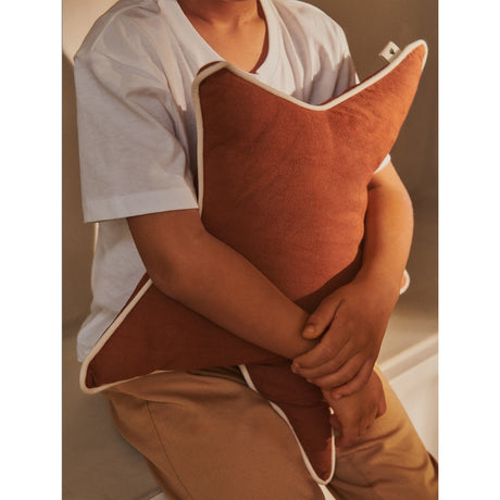 Ferm Living Brown Clay Star Pude