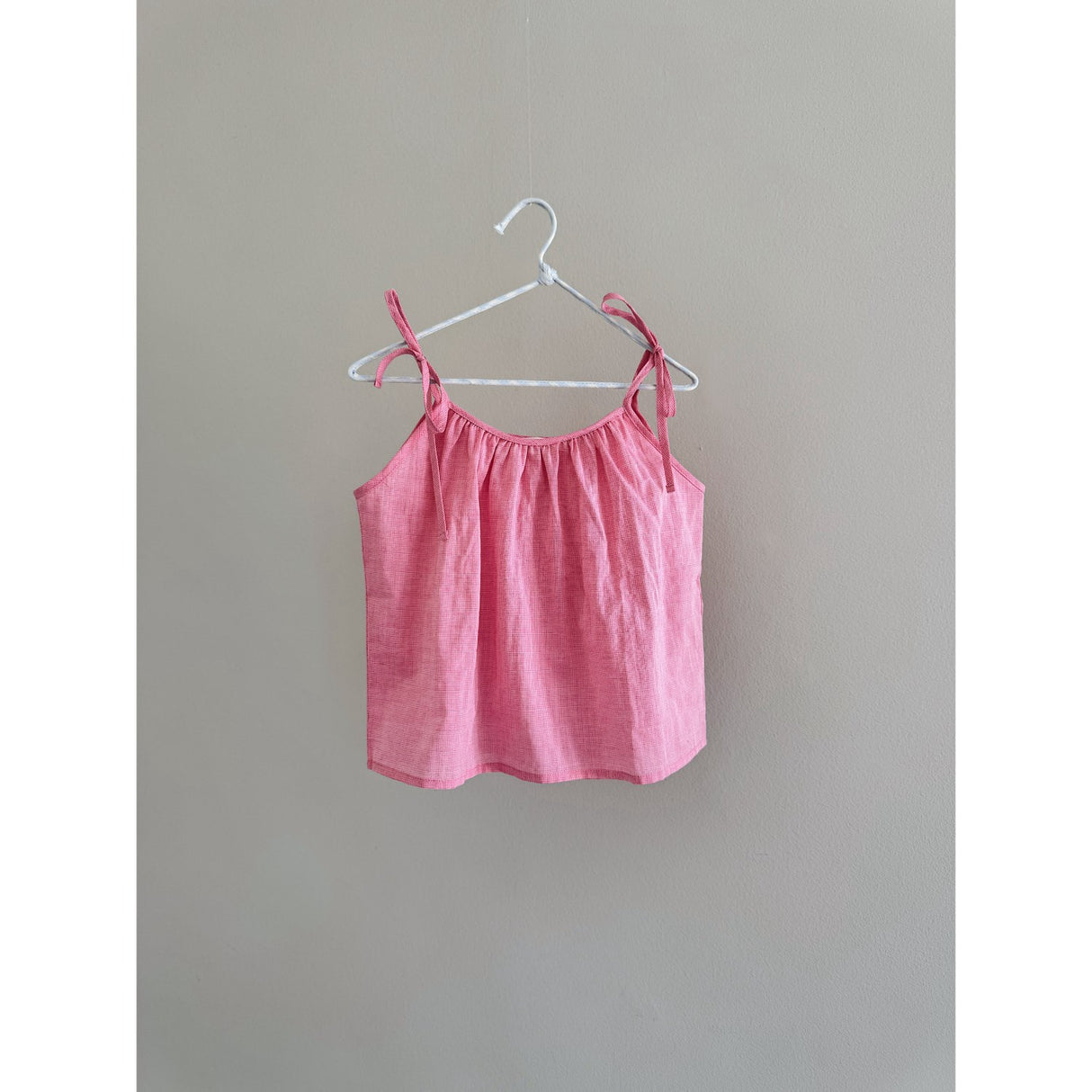 Lalaby Raspberry Tilde Top