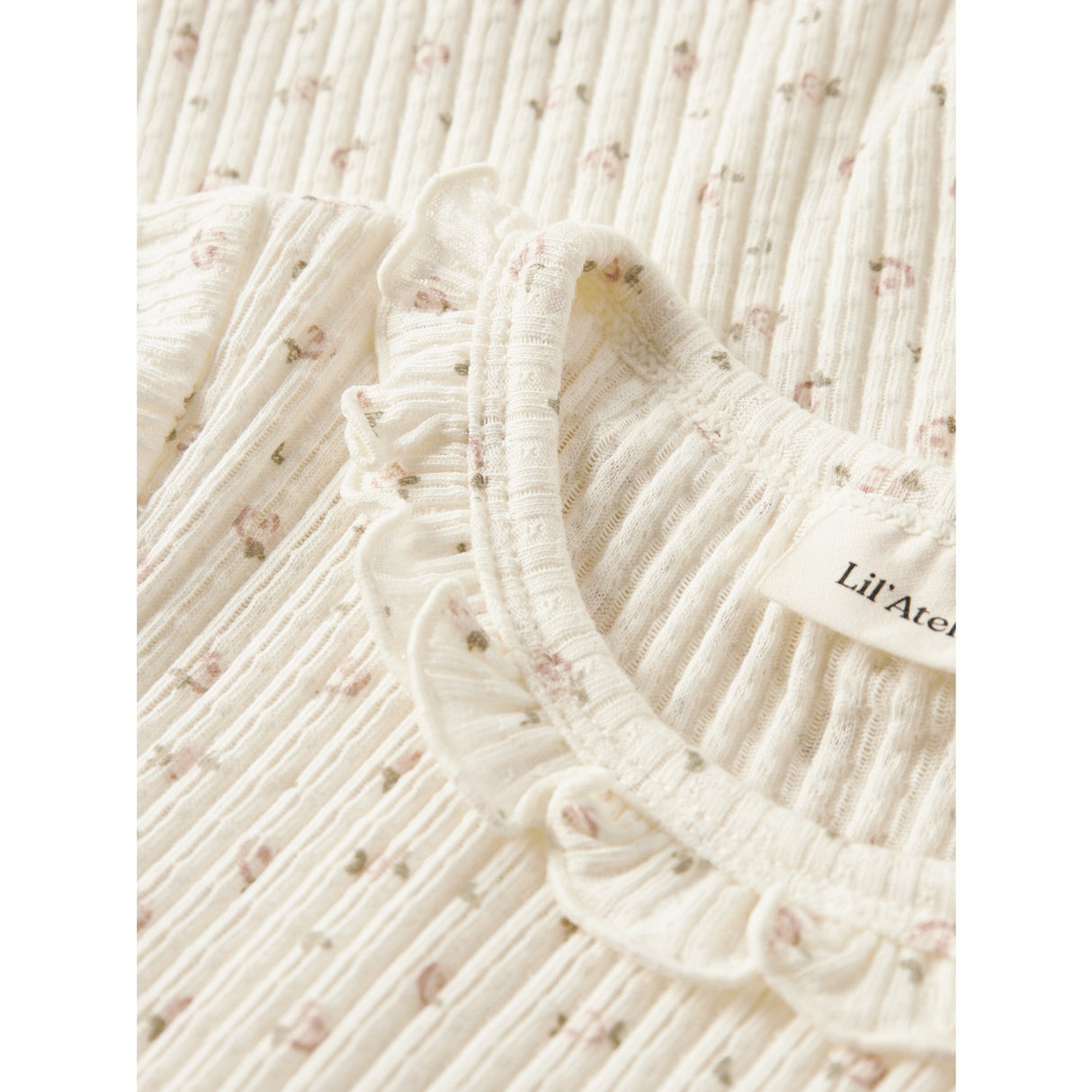 Lil'Atelier Coconut Milk Nmfhulla Hua Ss Slim Top Lil