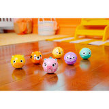 Bright Starts Giggables™ Roll & Chase Legetøj