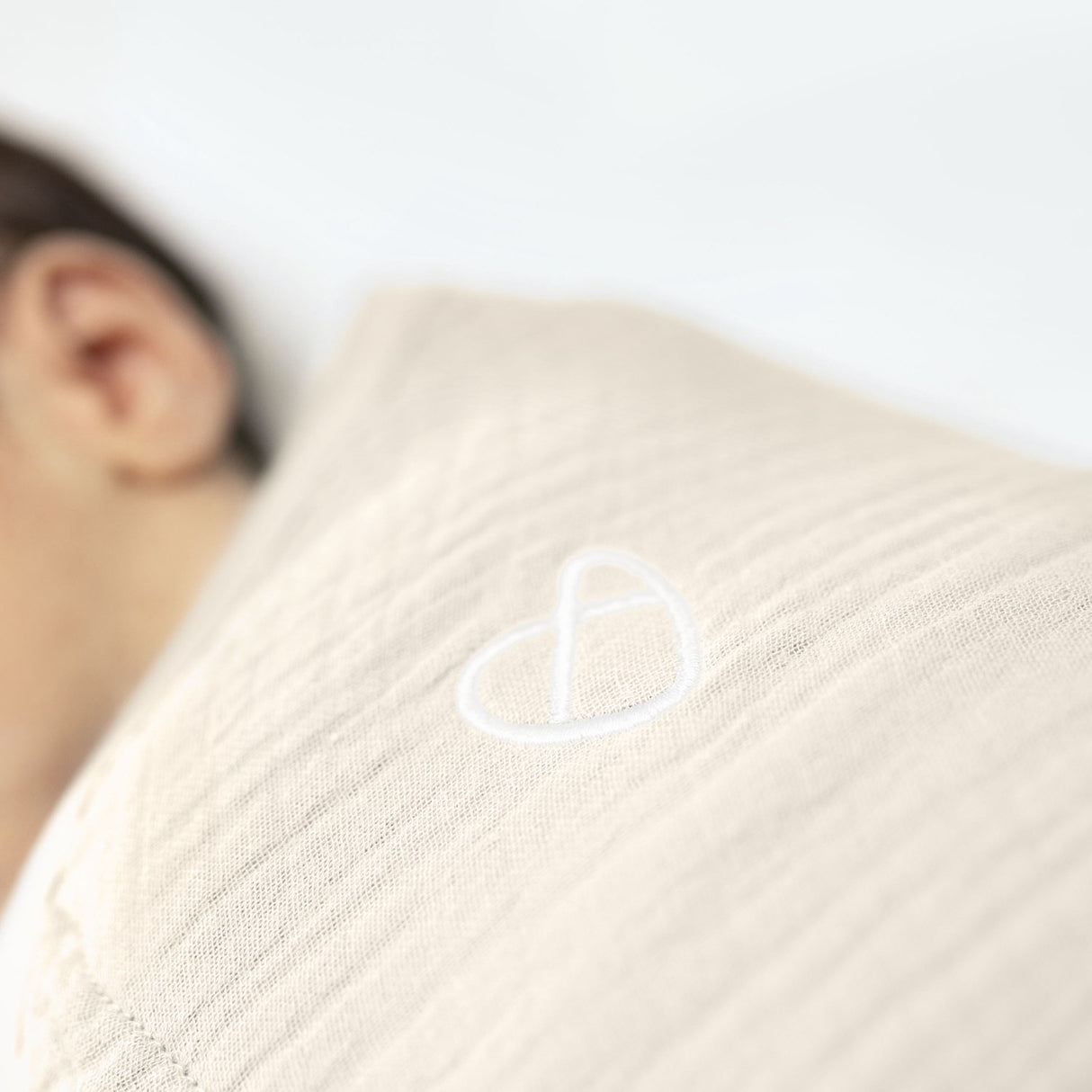 Ingenuity SwaddleMe™ Muslin Original Svøb - Cream