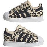 adidas Originals Sand Strata Core Black Ftwr White Superstar Ii Cf El I Sneakers
