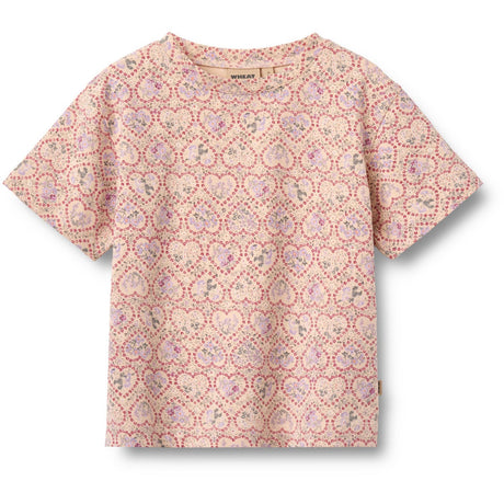 Wheat Magenta Heart Flowers 2 T-Shirt S/S Ella