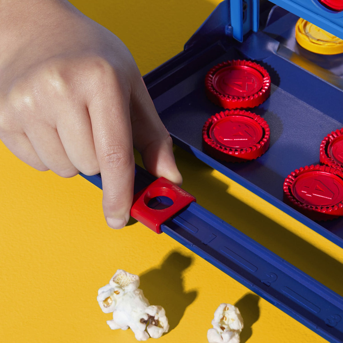 Hasbro Games Forbind 4