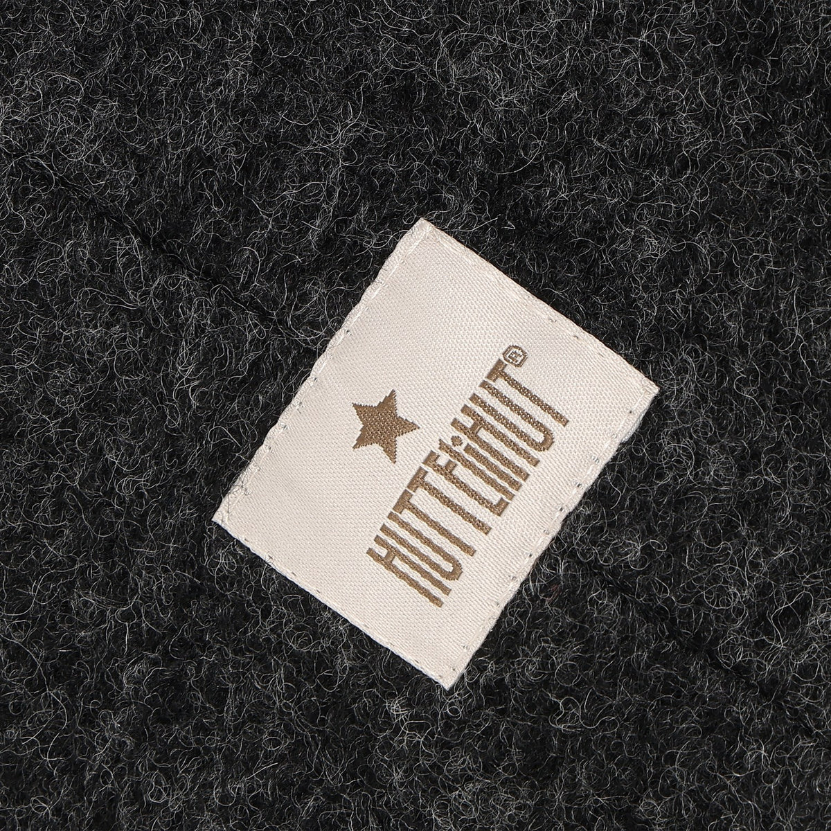 Huttelihut Dark Grey Melange Elefanthue Triangles Uld