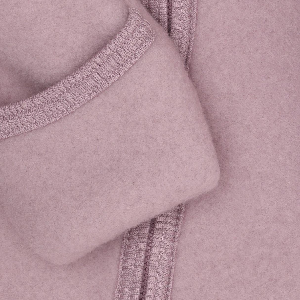 Huttelihut Woodrose Klapvogn Dragt Ears Uld Fleece