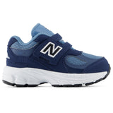New Balance Nb Navy 2002 Kids Hook & Loop