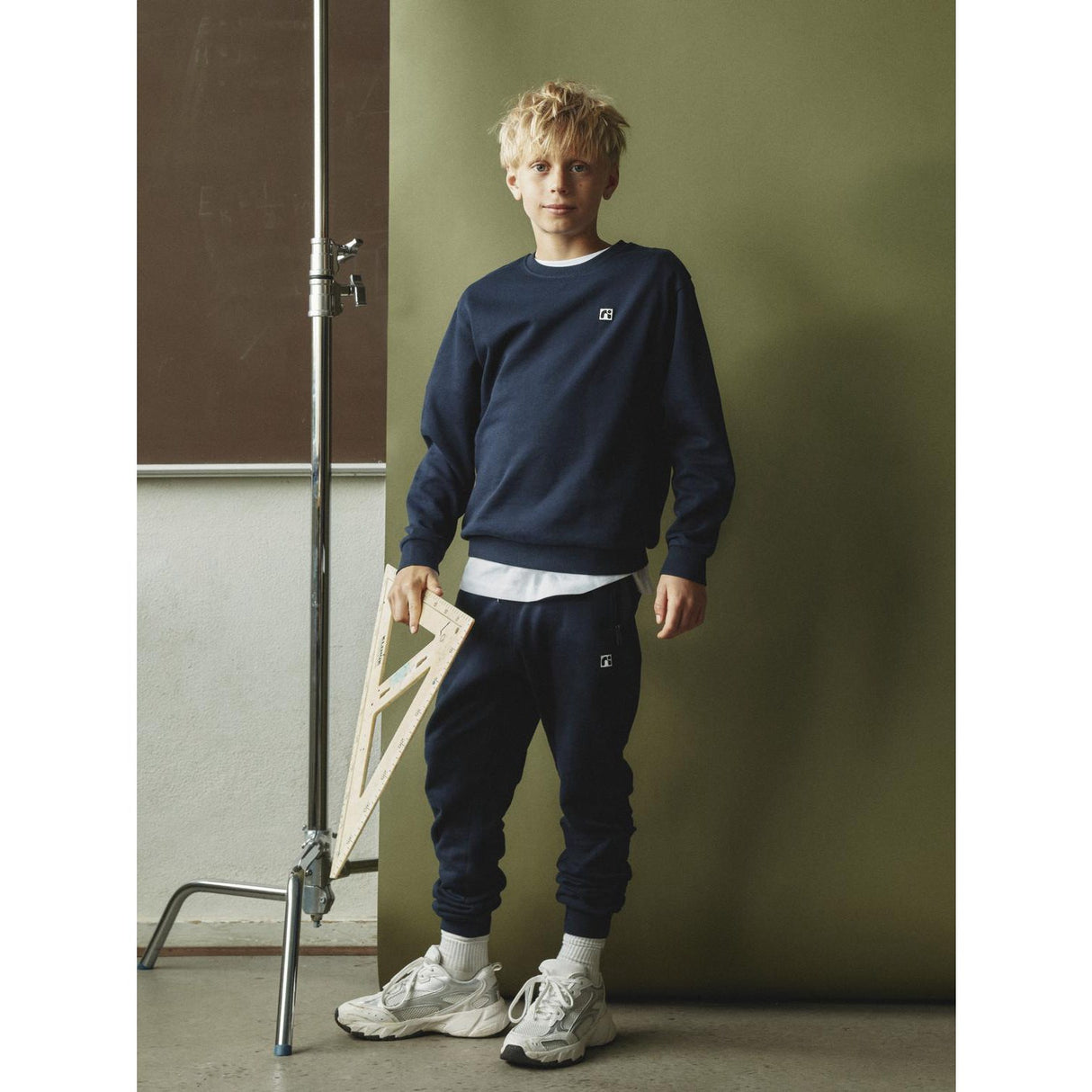 Name It Dark Sapphire Nkmflo Ls Nreg Sweat Bru Noos