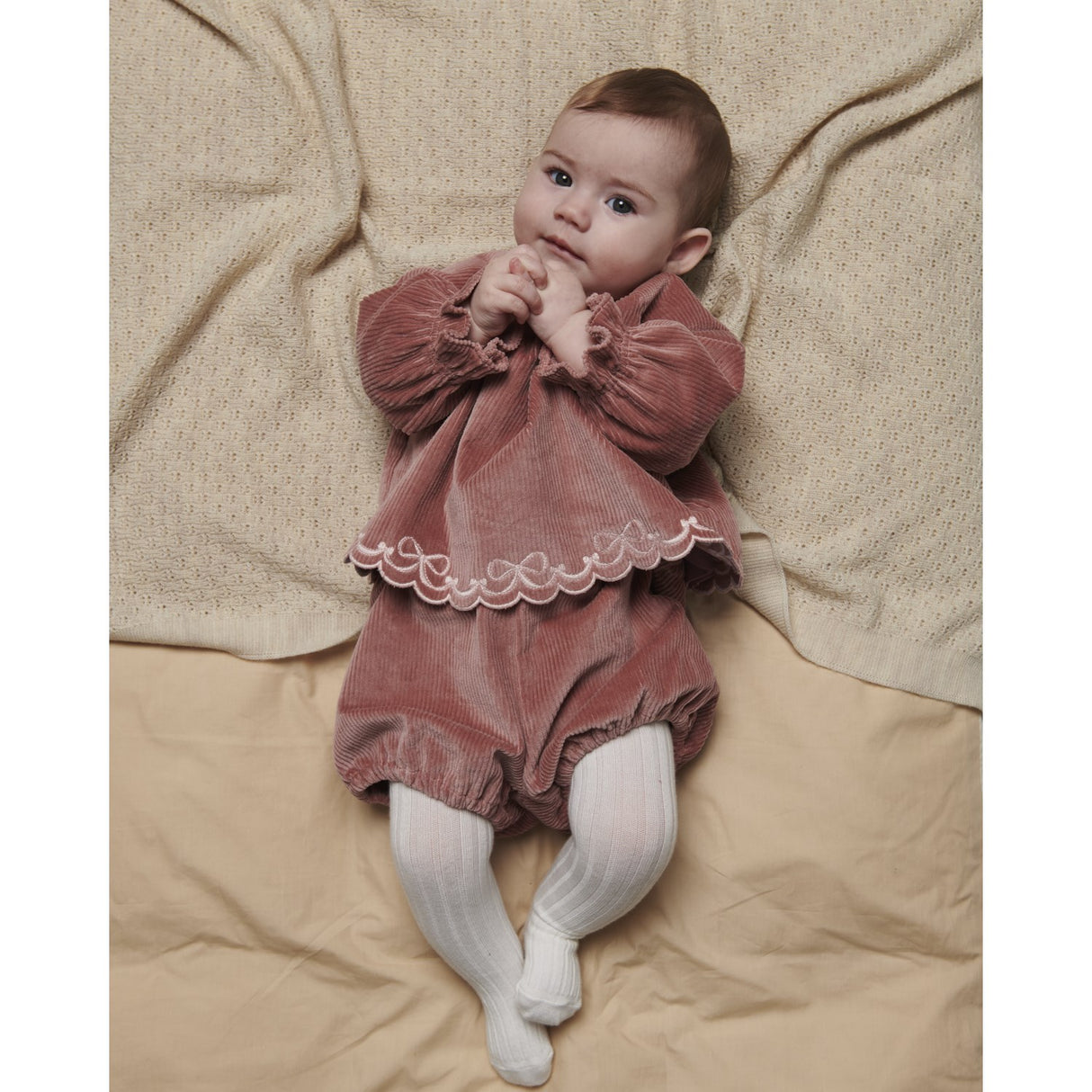 COPENHAGEN COLORS Winter Rose Corduroy Baby Sæt M/ Emb.