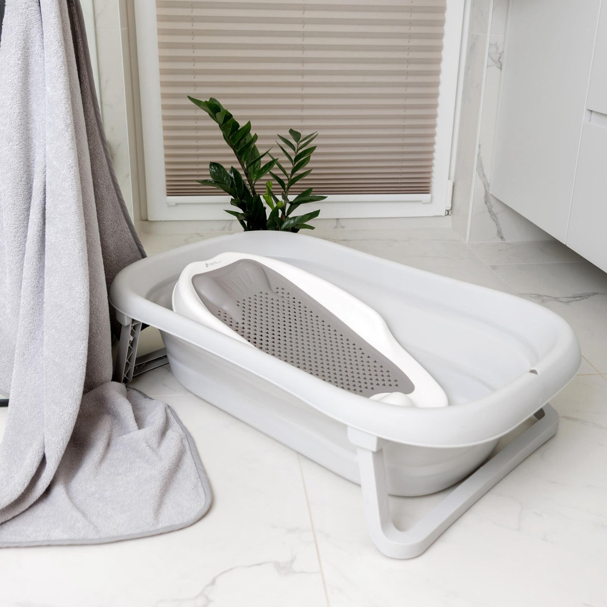 Tinynord Grey Foldbar Badekar Sæde