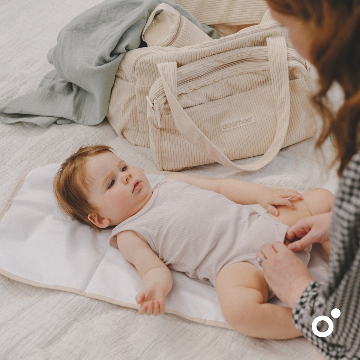 Doomoo Corduroy Sand Diaper Taske Med 8 Tilbehør