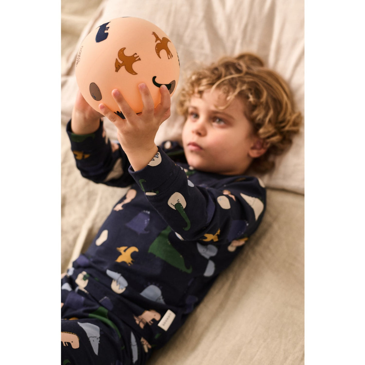 LIEWOOD Dino Roar / Classic Navy Wilhelm Grow Printed Pyjamas Sæt