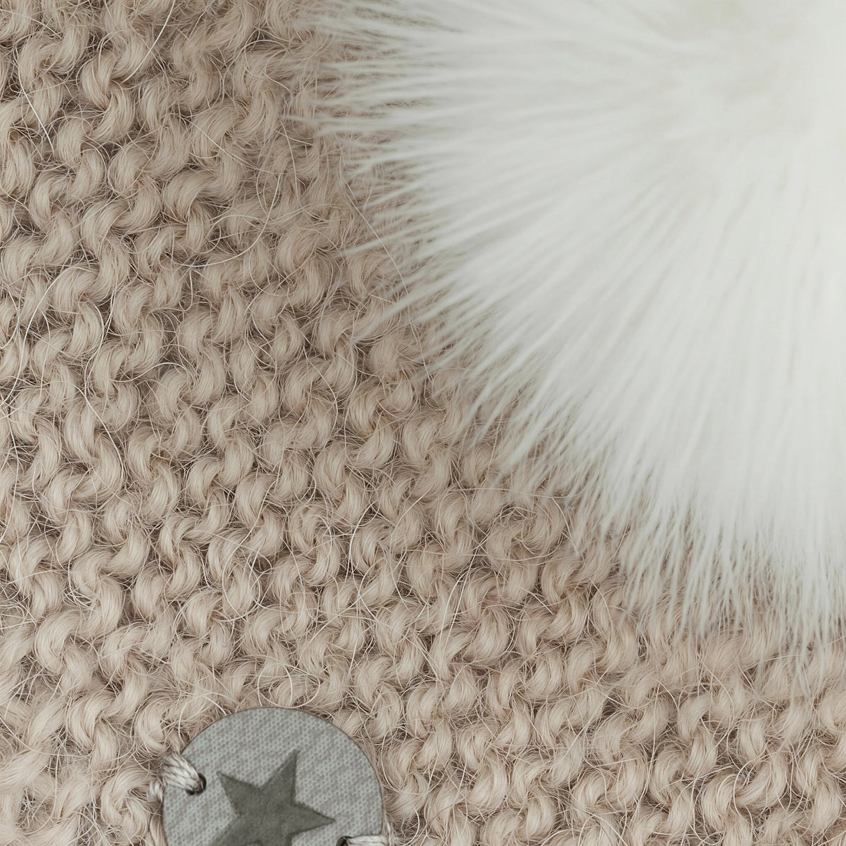 Huttelihut Off-White Bonnet Uld Strik Alpaca Pompom