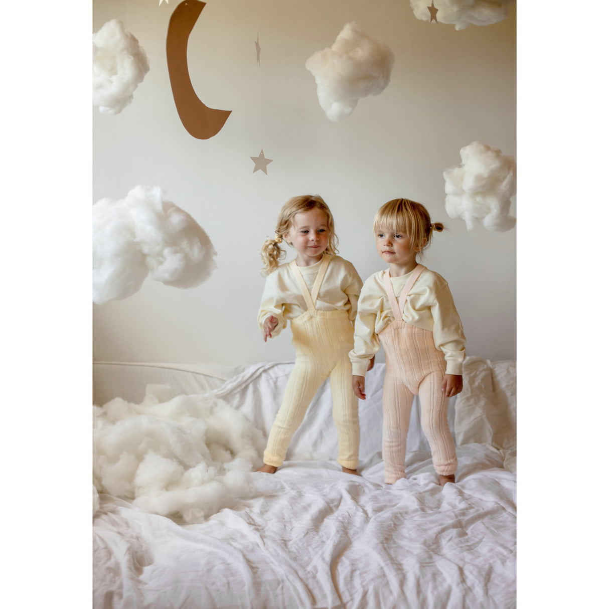 Silly Silas Granny Bamse Strømpebukser Med Braces Silky Peach