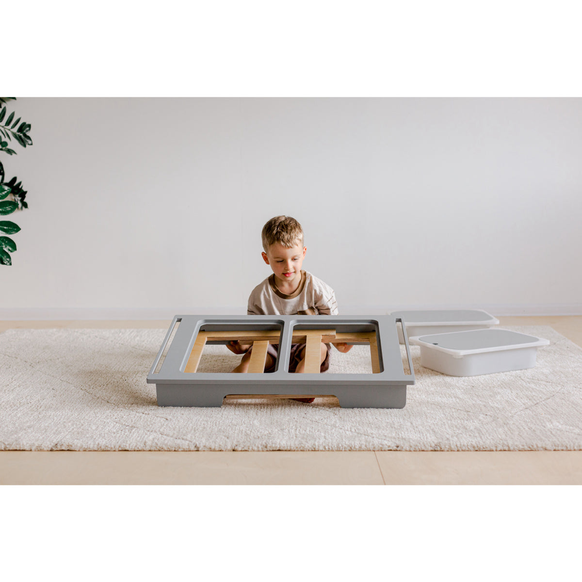Duck Woodworks Grey Sensory Bord Med 2 Boxes Included