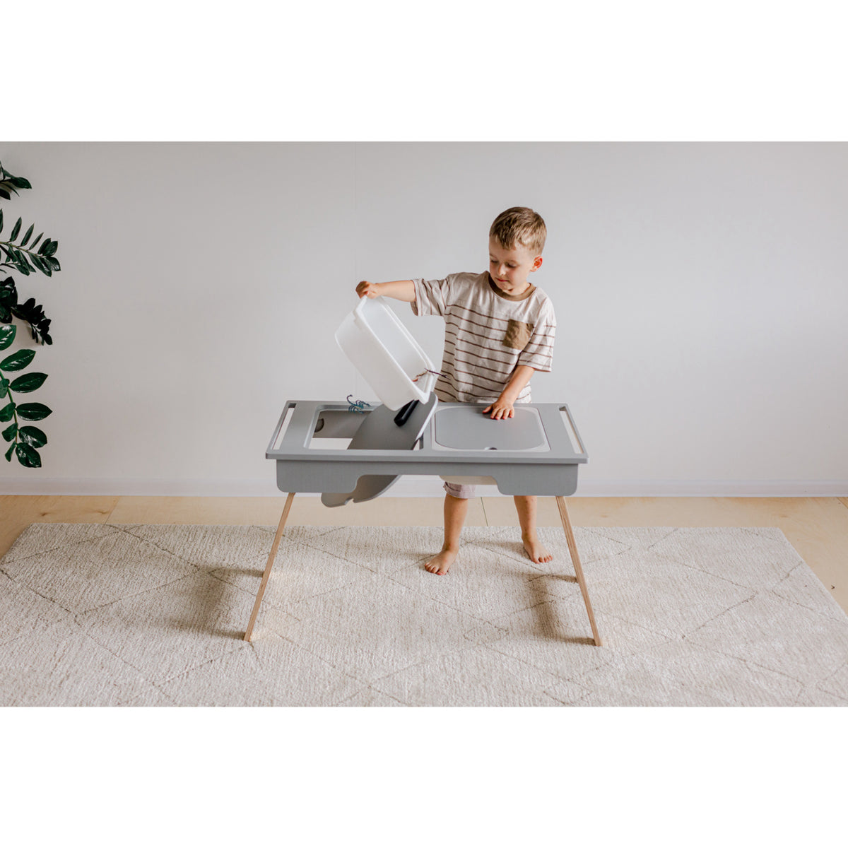 Duck Woodworks Grey Sensory Bord Med 2 Boxes Included