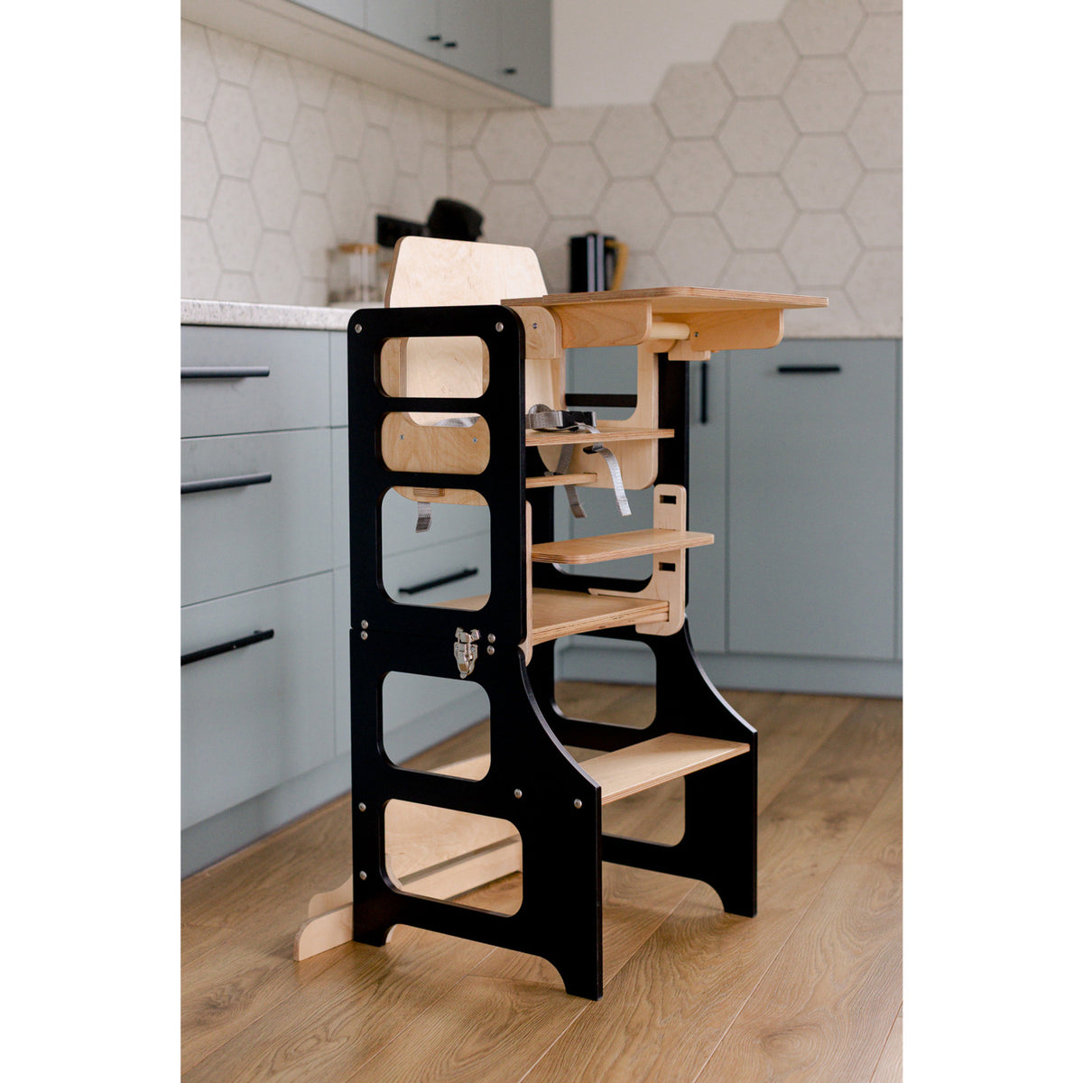 Duck Woodworks Black Foldbar EC Køkken Læringstårn Med Højstol Addon Sæt