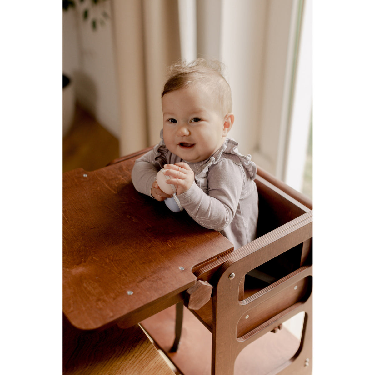 Duck Woodworks Honey Glaze Foldbar Køkken Læringstårn Stained Med Højstol Addon Sæt