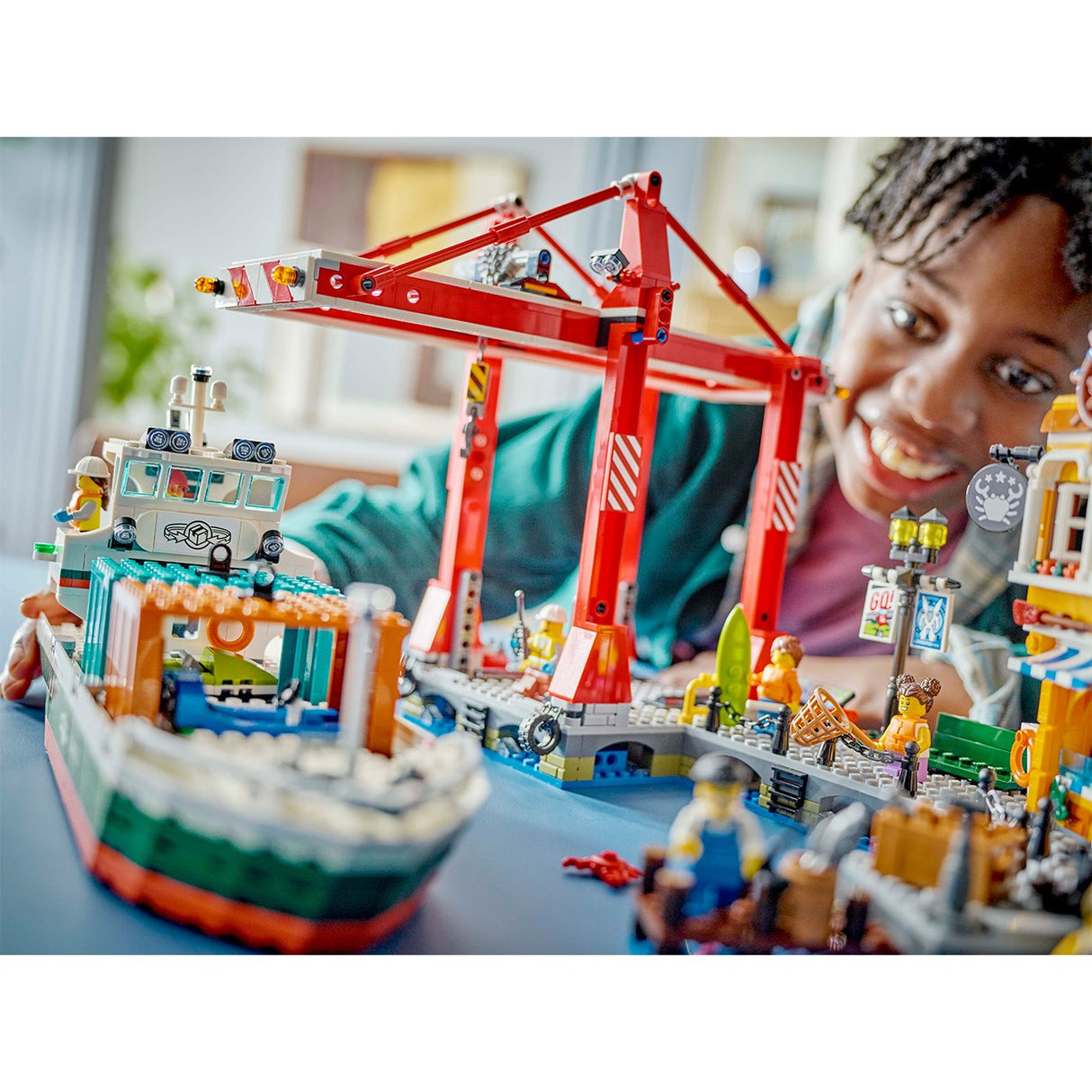 LEGO®  City Havnefront med fragtskib 3