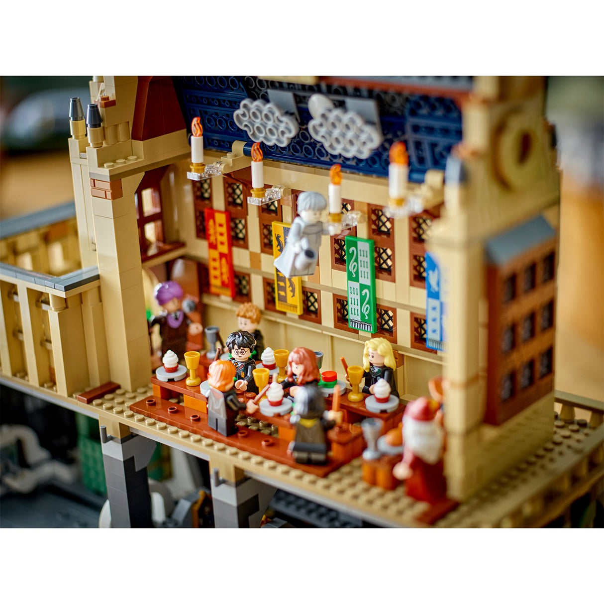 LEGO®   Harry Potter™Hogwarts™-slottet: Storsalen 5