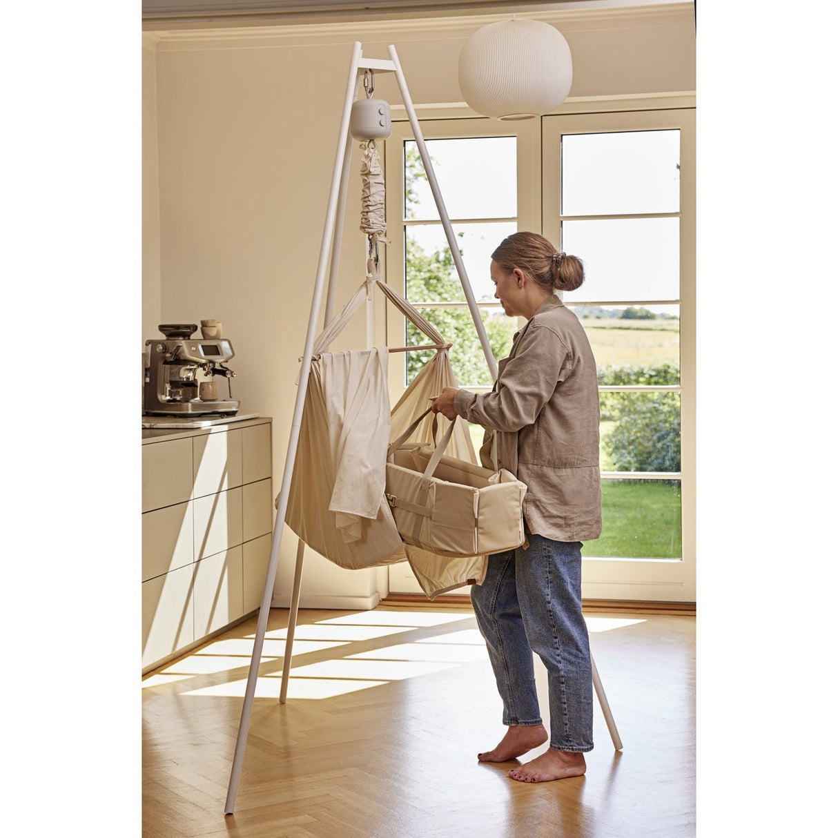 MEMBANTU Nature Babylift