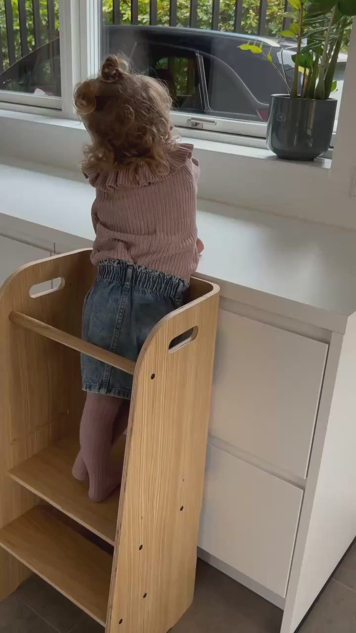 Curve Lab Oak Learning Tower Curve