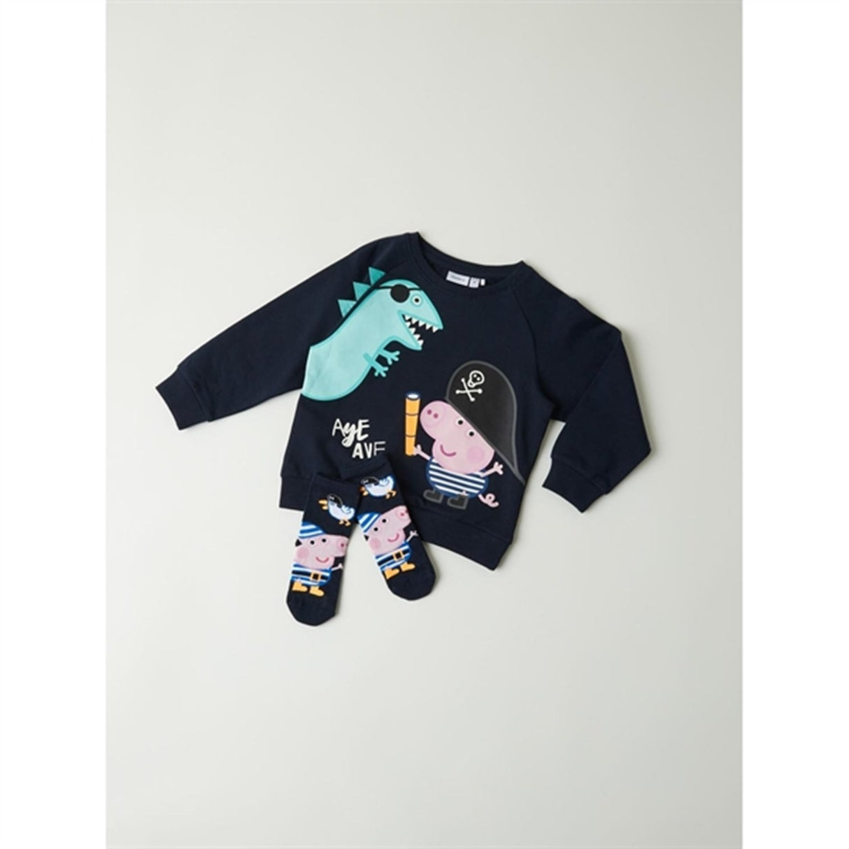 Name it Dark Sapphire Madden Peppa Pig Sweatshirt 3