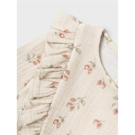 Lil'Atelier Turtledove Strawberry Biba Bluse 2