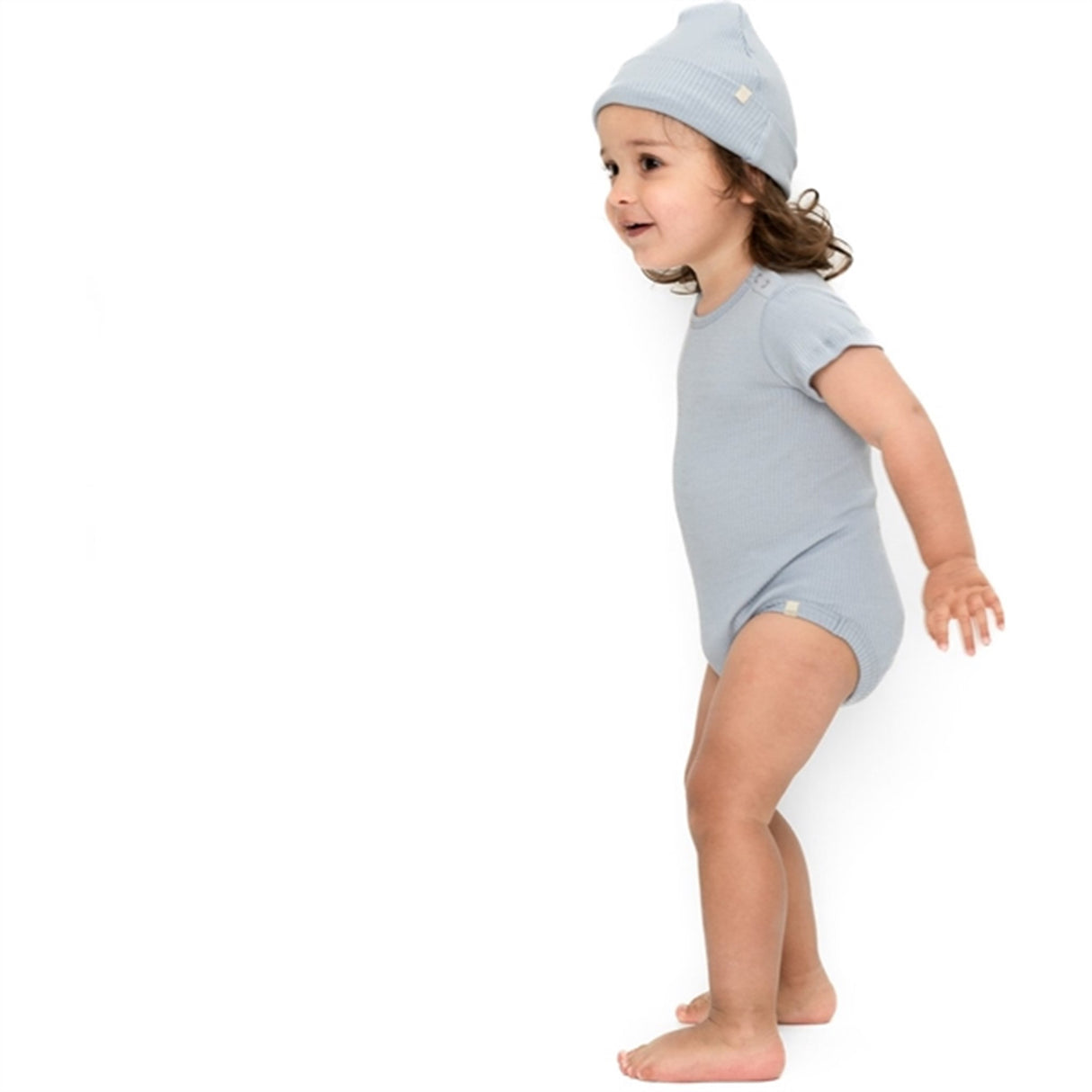 Minimalisma Bambi Beanie Light Blue Clearwater 2