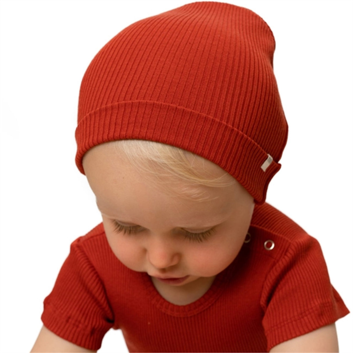 Minimalisma Bambi Babyhjelm Poppy Red