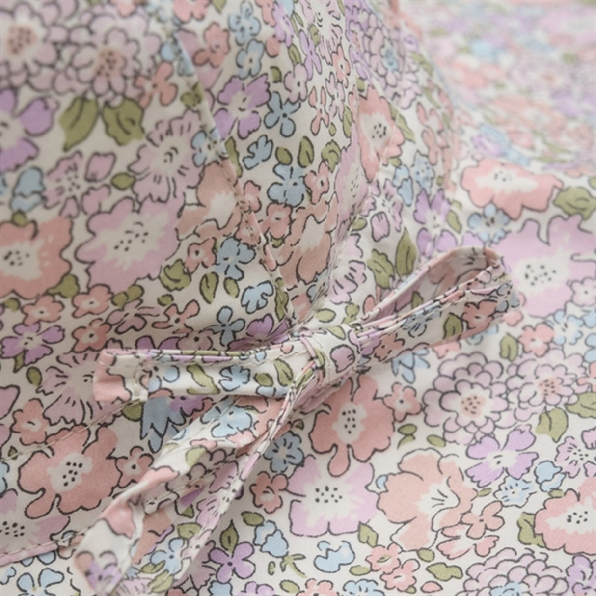 Huttelihut Liberty Fabric Michelle Sommerhat 2