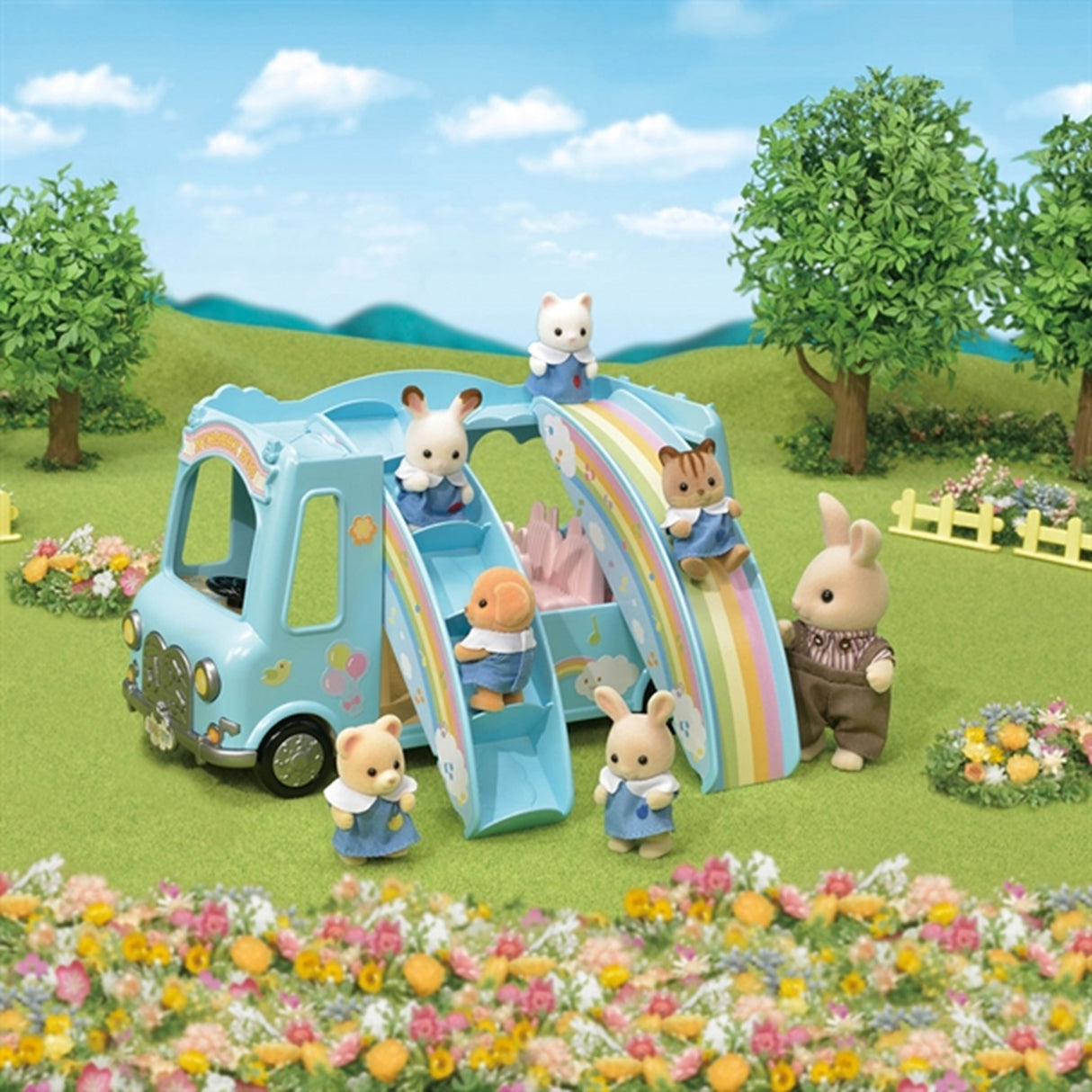 Sylvanian Families® Baby Bussen "Solskin"