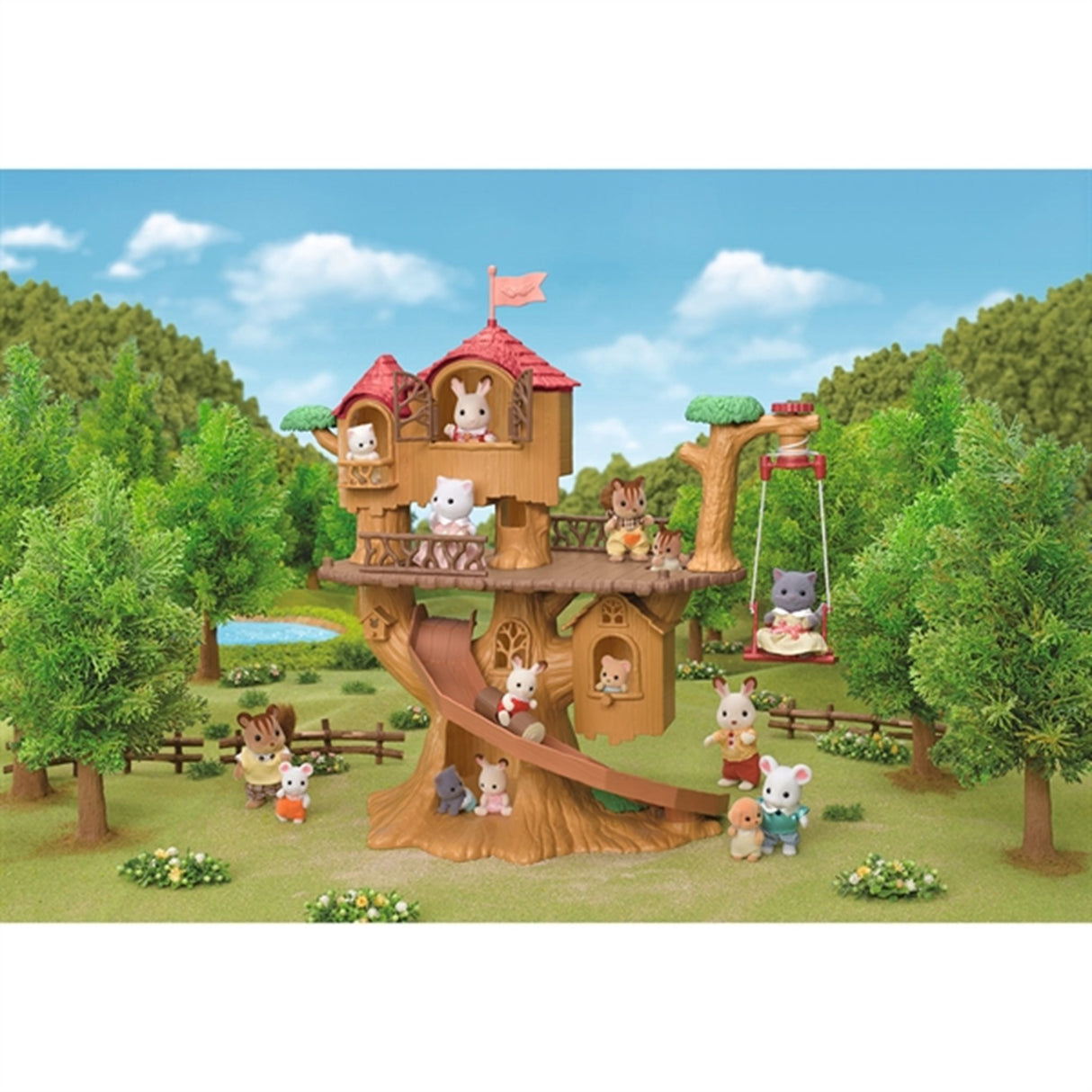 Sylvanian Families® Træhus Fuldt Af Oplevelser