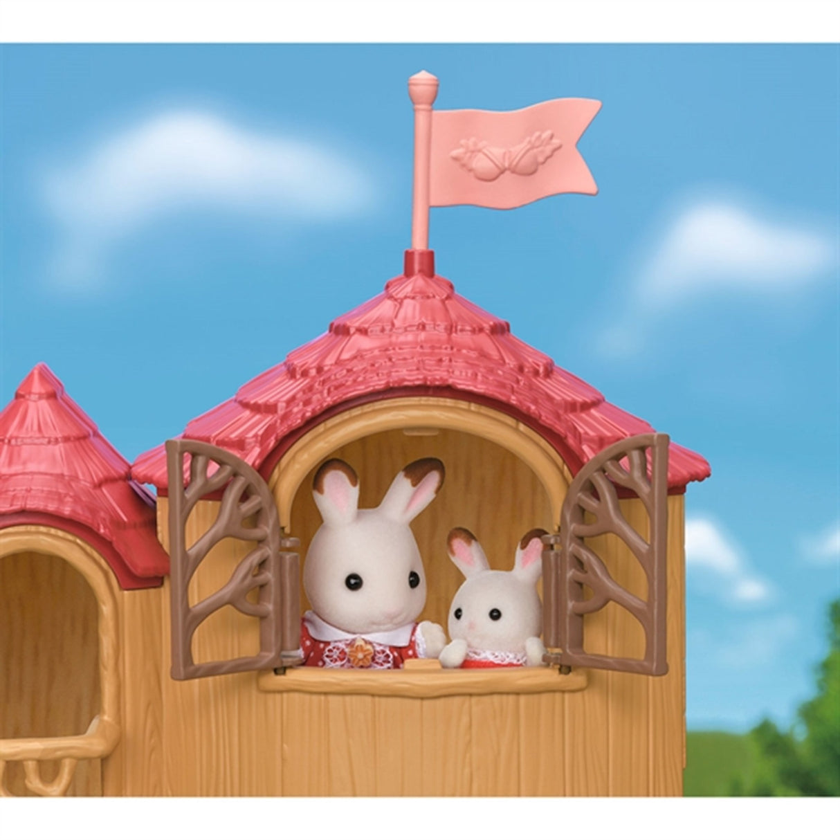 Sylvanian Families® Træhus Fuldt Af Oplevelser