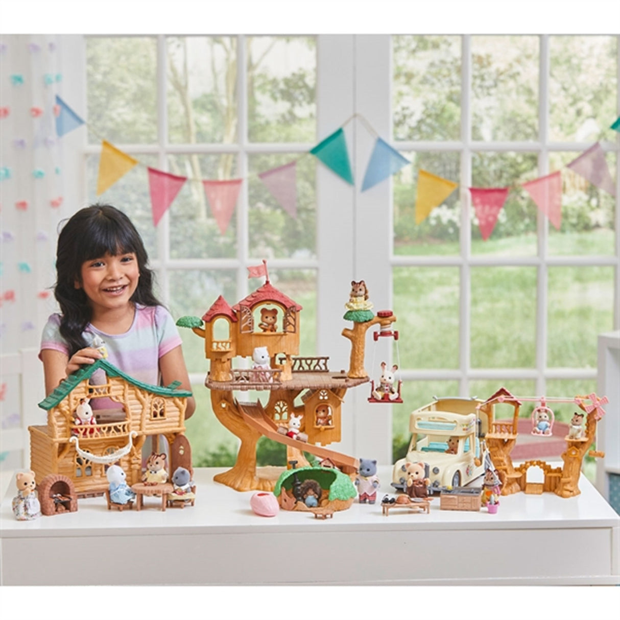 Sylvanian Families® Huset Ved Søen