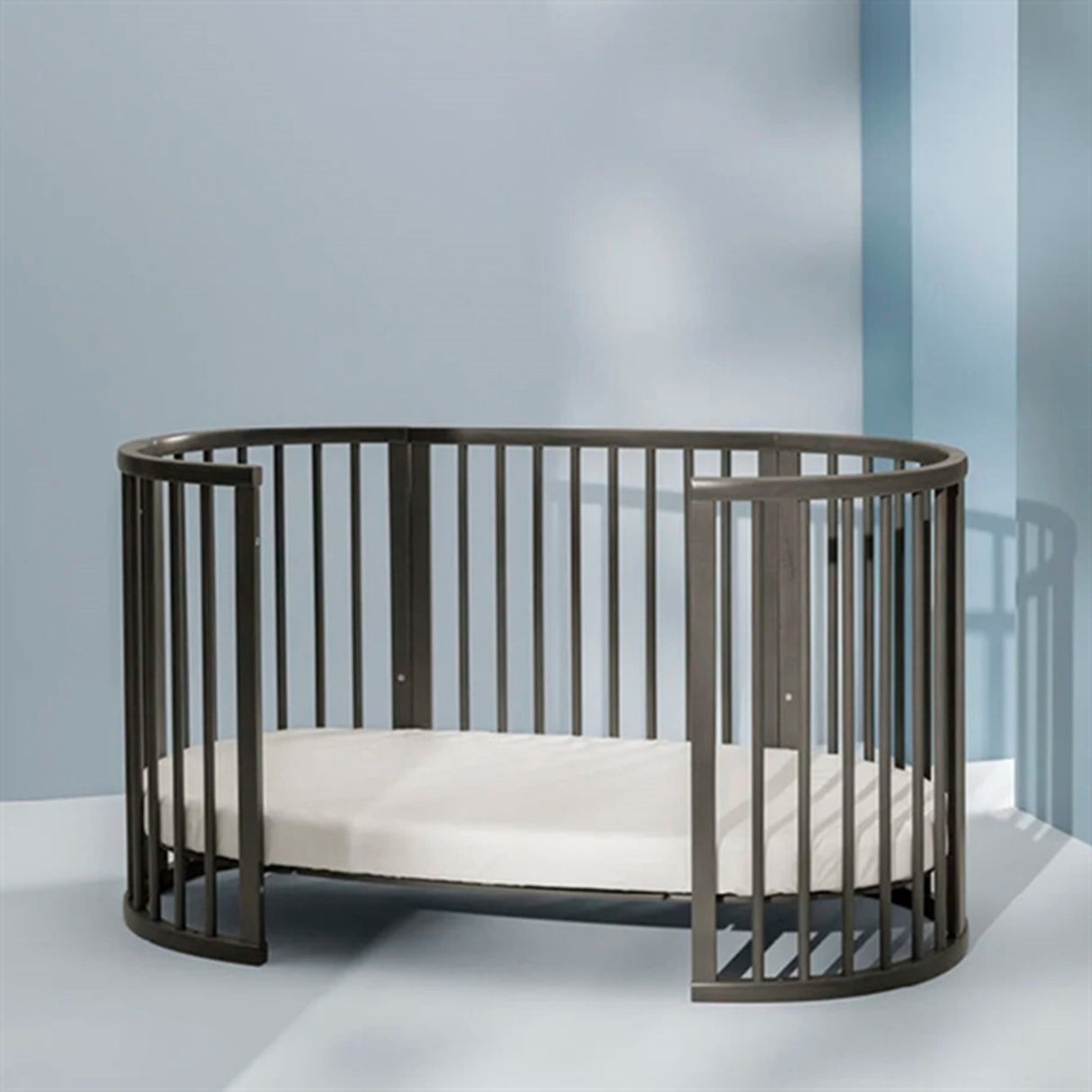 Stokke® Sleepi™ Seng V3 Hazy Grey 2